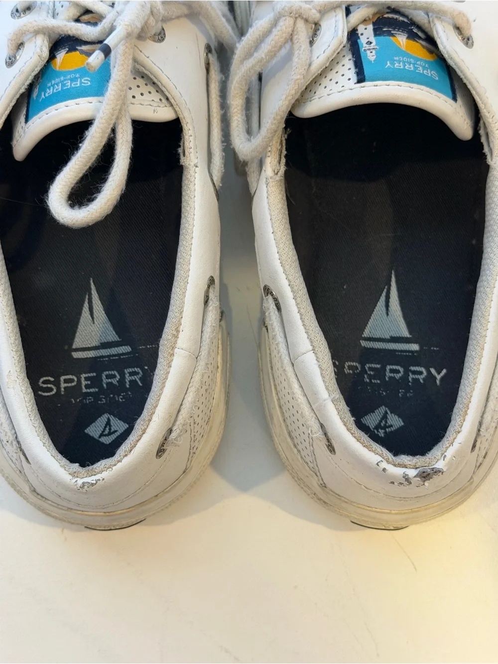 Sperry Men’s White Leather Boat Shoes Size 10.5